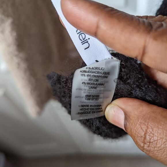 Calvin Klein unisex scarf - Picture 2 of 5